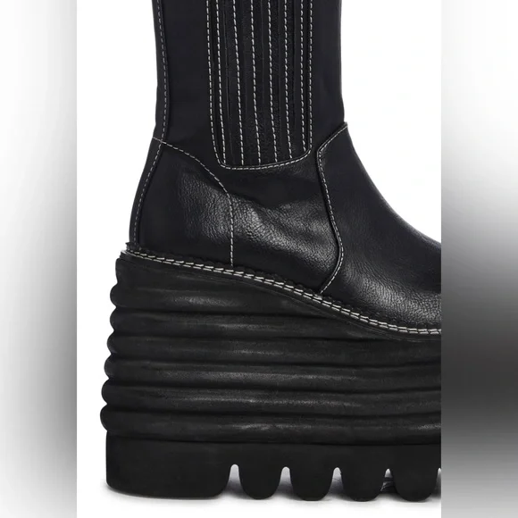 Dollskill Current Mood Toughen Up Platform Boots - Picture 6 of 10